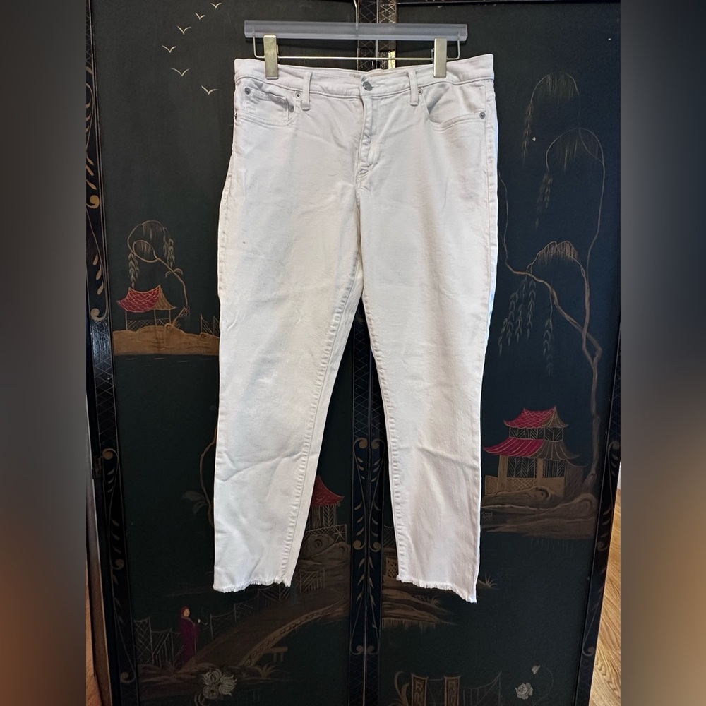 GAP Women’s True Skinny Ankle White Jeans -Size 32R